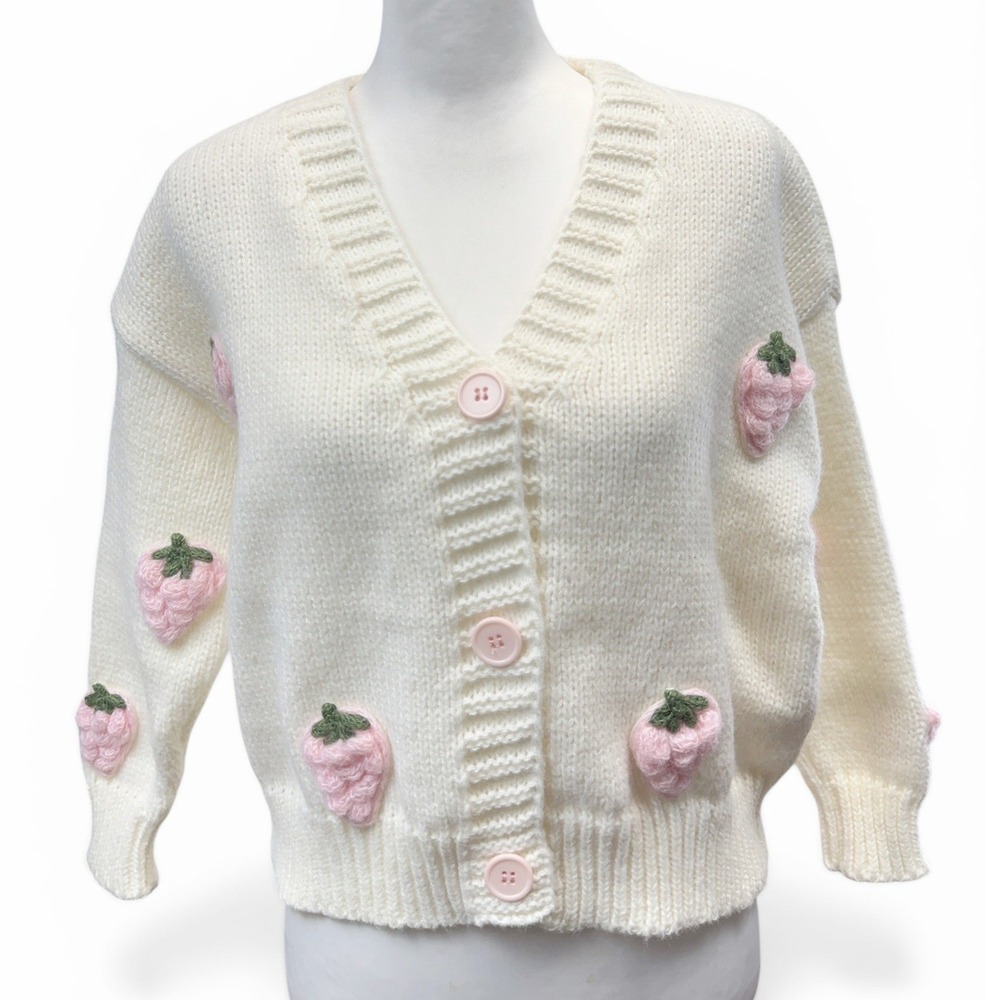 Cream Knit Cropped Cardigan Size M 3D Pink Crochet Strawberry V-Neck Cottage‎